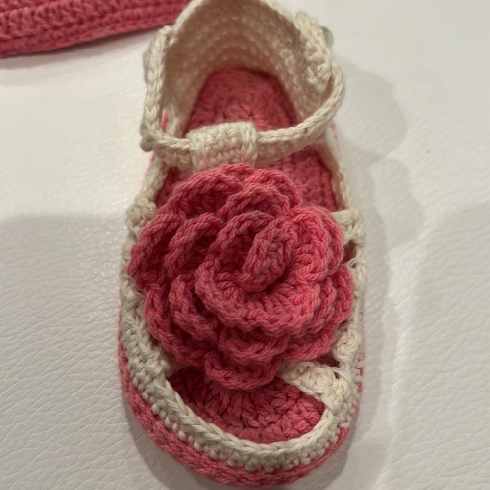 Handmade Crochet Booties Little Girl - Picture 4 of 7